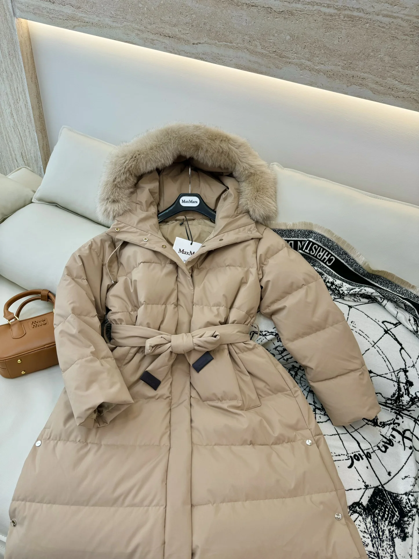 Max Mara Down Jackets EasyCare 165381