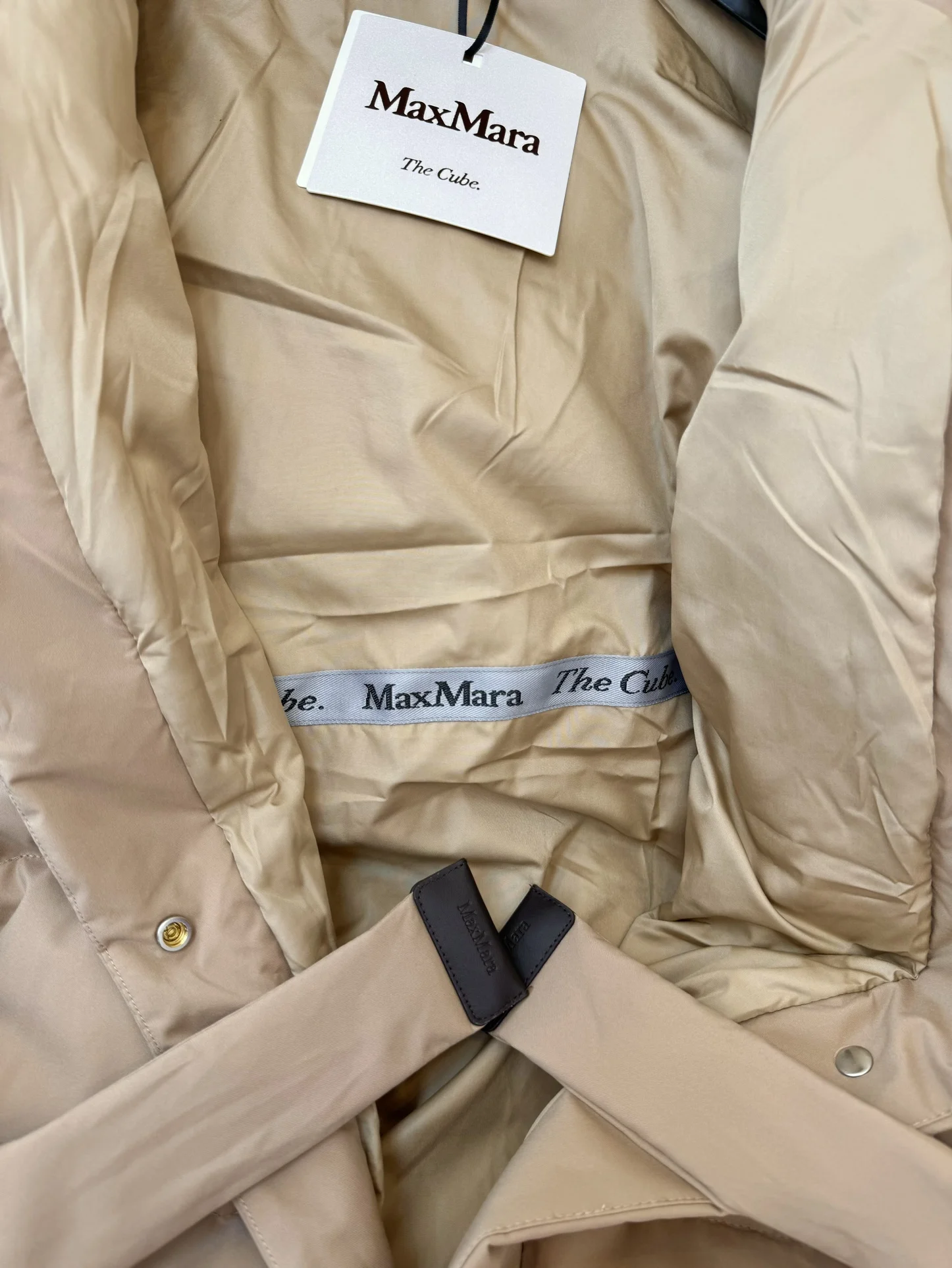 Max Mara Down Jackets EasyCare 165381