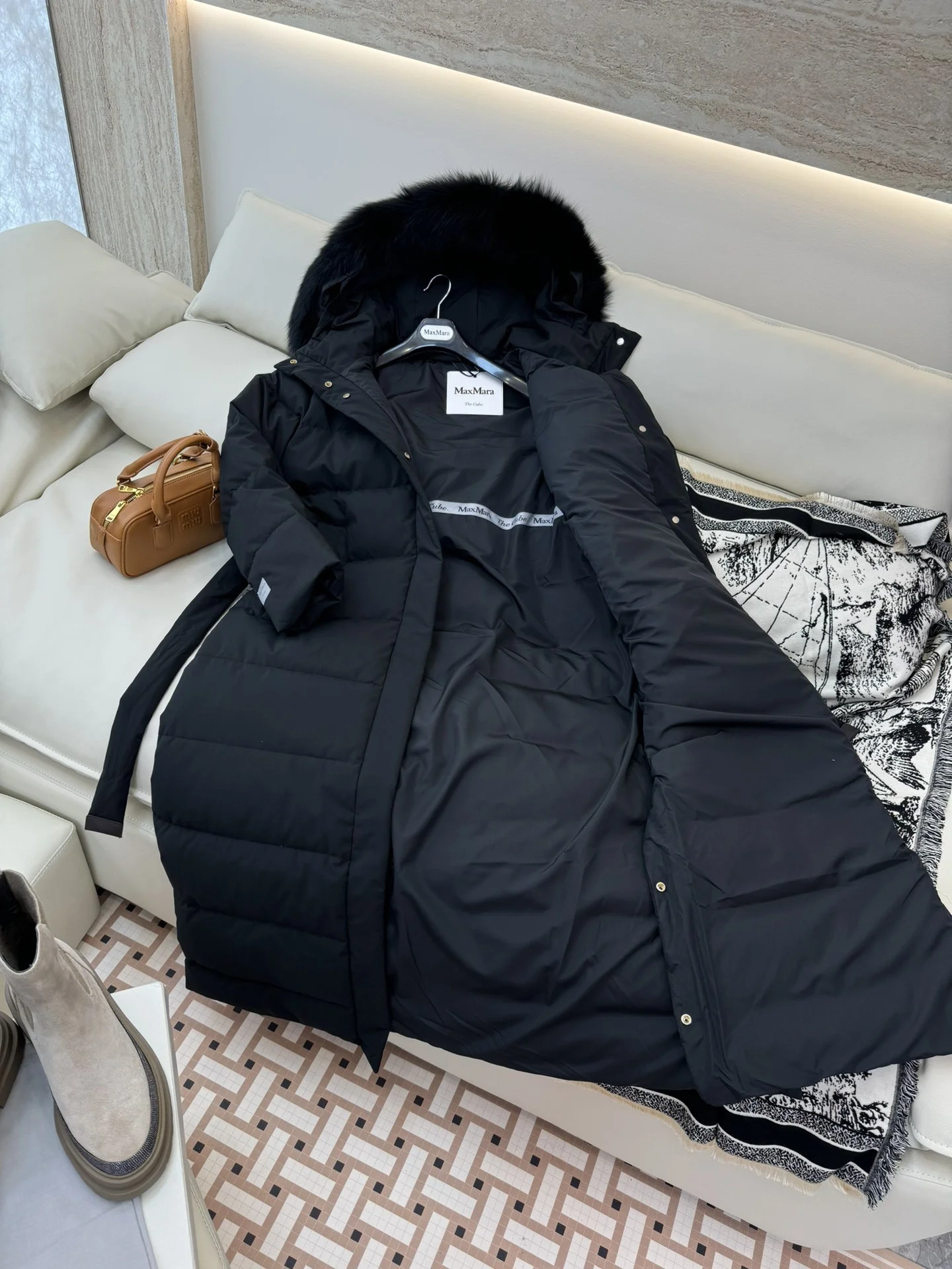 Neat Max Mara Down Jackets 165387