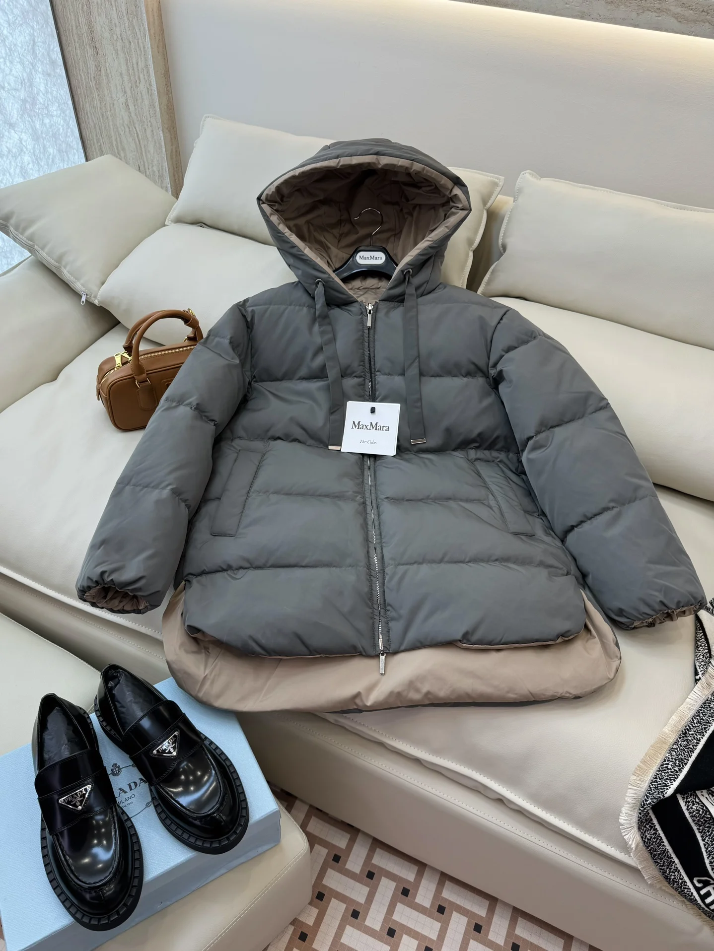 Max Mara Down Jackets WaterResistant 165386