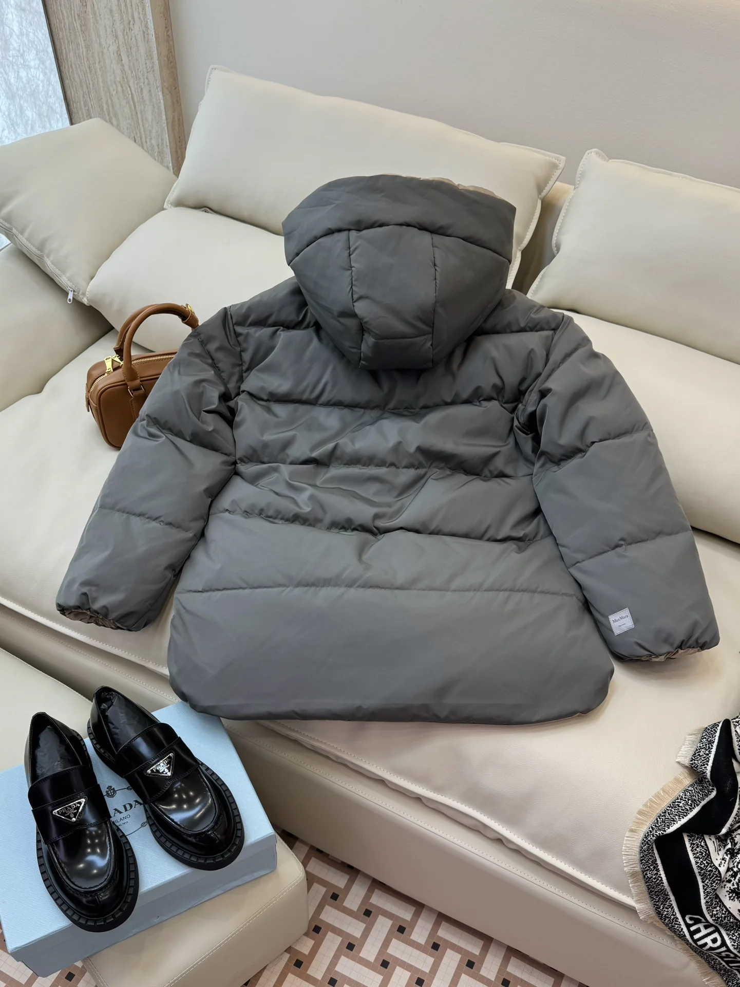 Max Mara Down Jackets WaterResistant 165386
