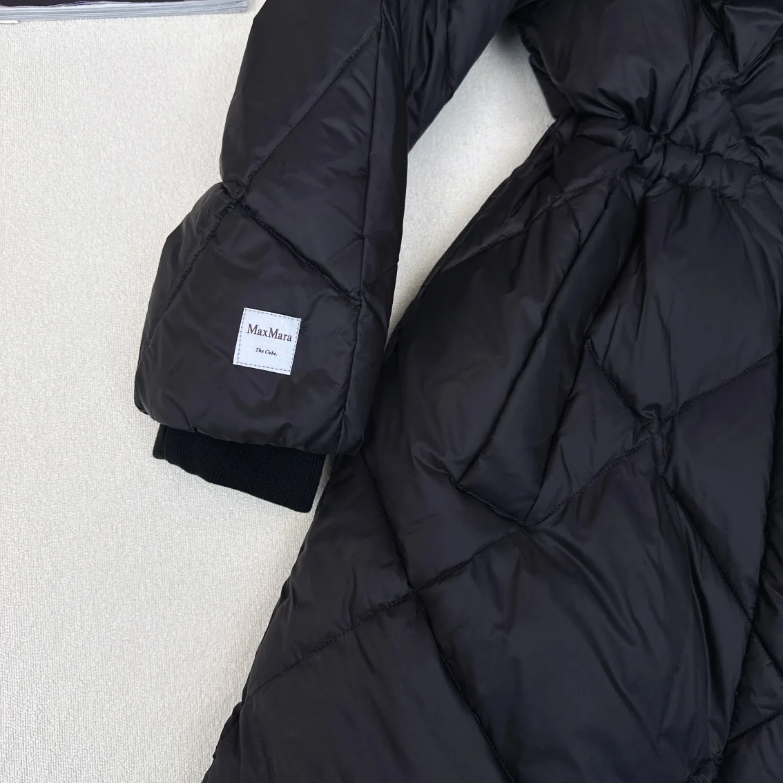 EasyCare Max Mara Down Jackets 165447