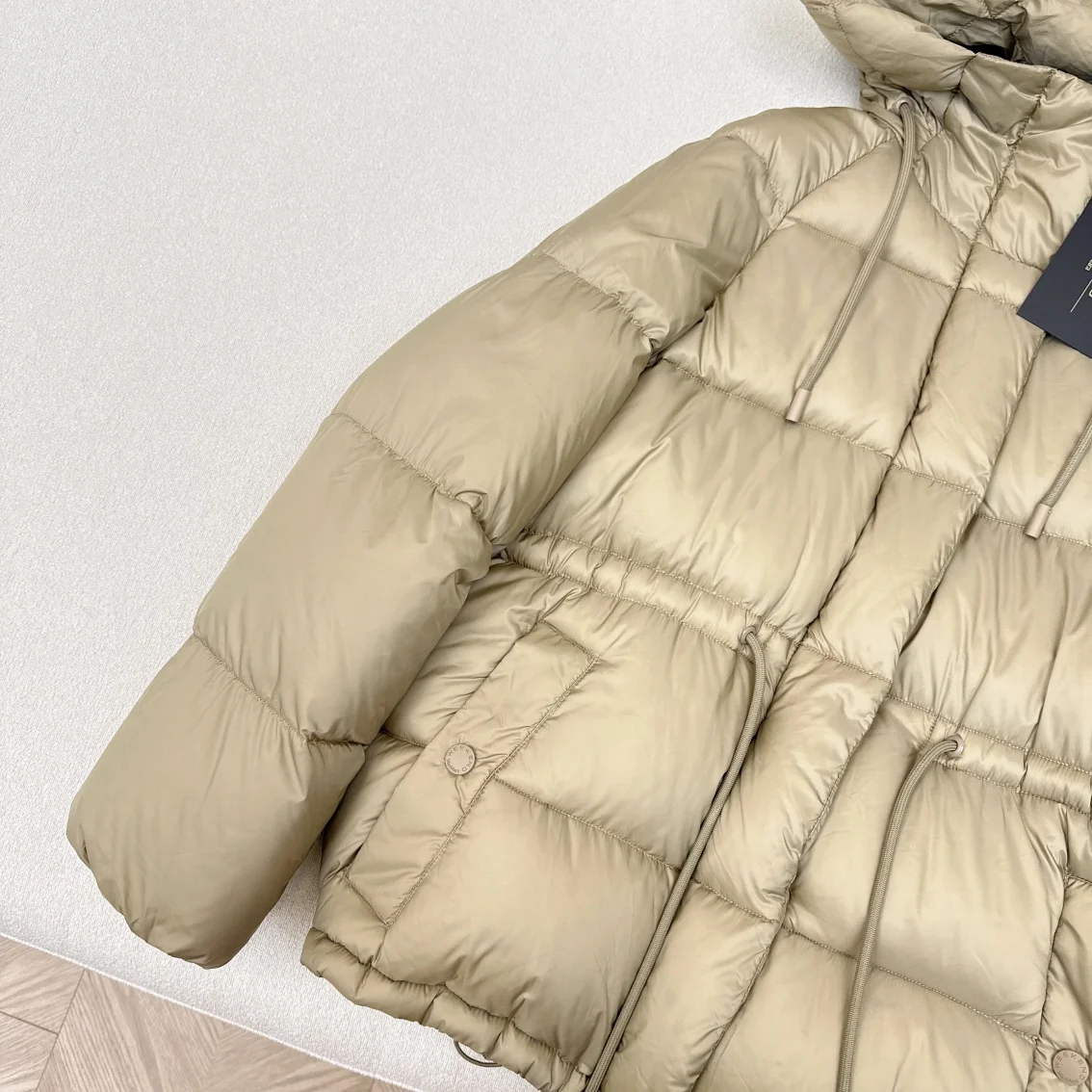 Max Mara Down Jackets GoAnywhere 165374