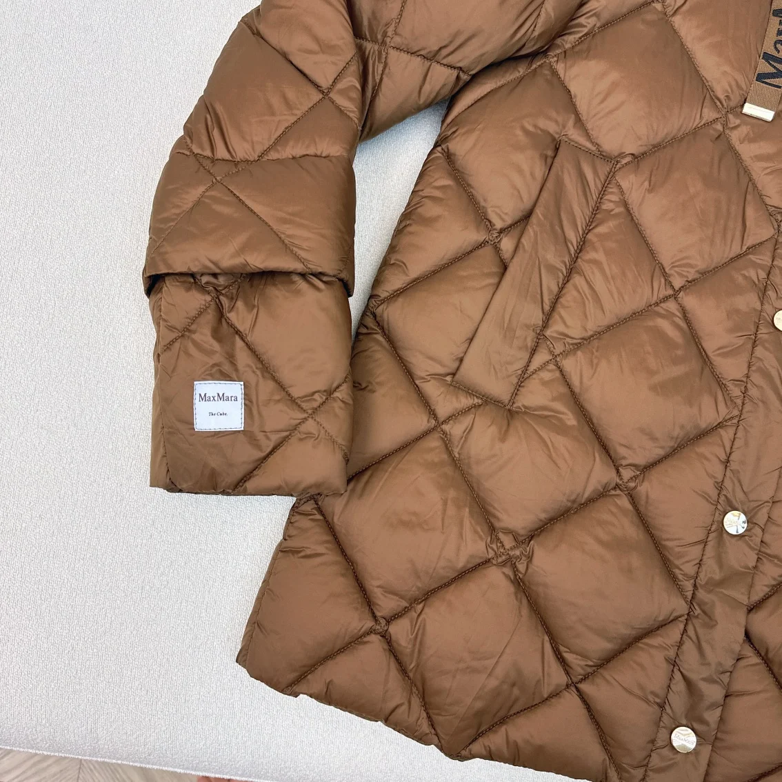 Functional Max Mara Down Jackets 165405