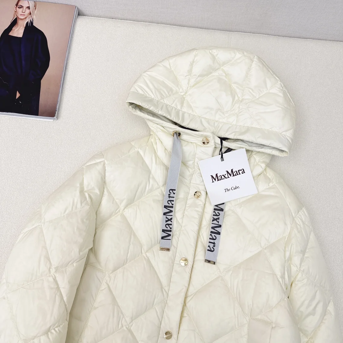 Seasonal Max Mara Down Jackets 165373