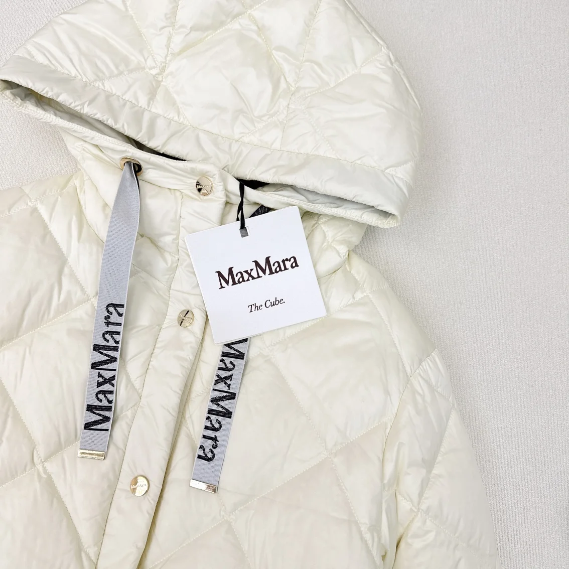 Seasonal Max Mara Down Jackets 165373