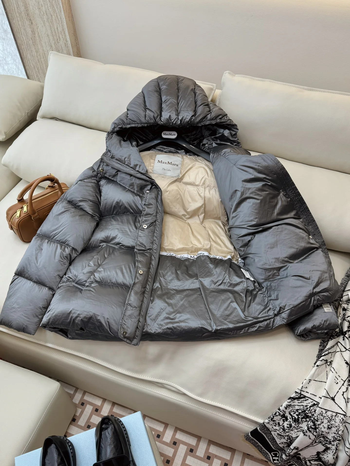 Max Mara Down Jackets Timeless 165394