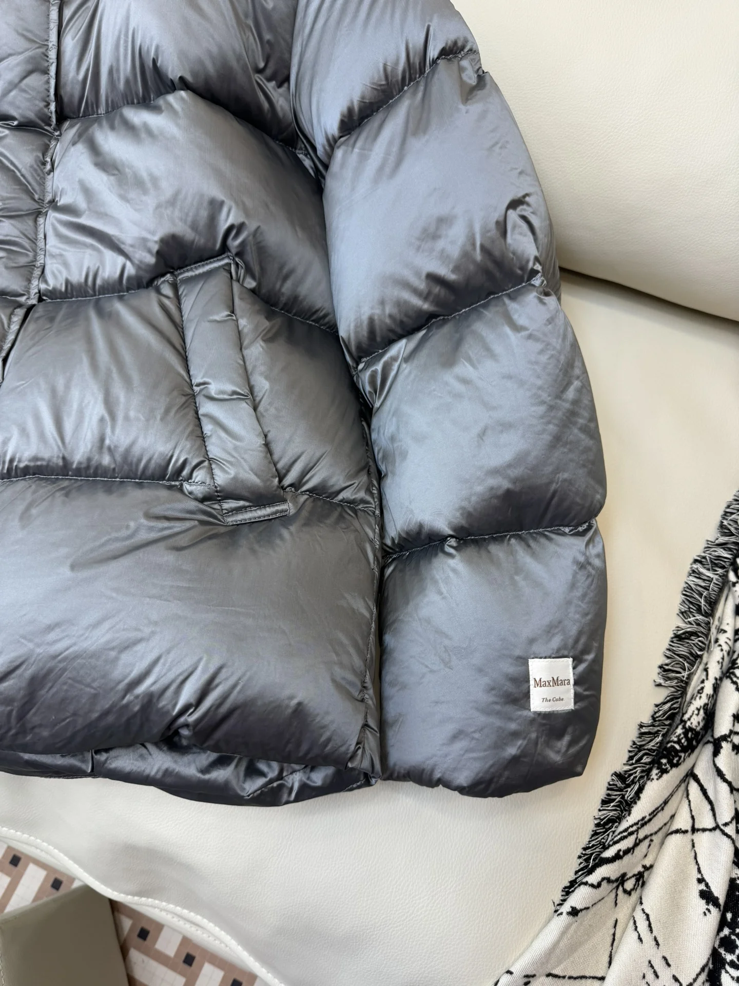 Max Mara Down Jackets Timeless 165394
