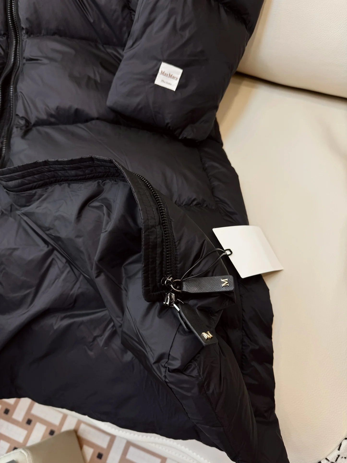 Max Mara Down Jackets EasyMatch 165362