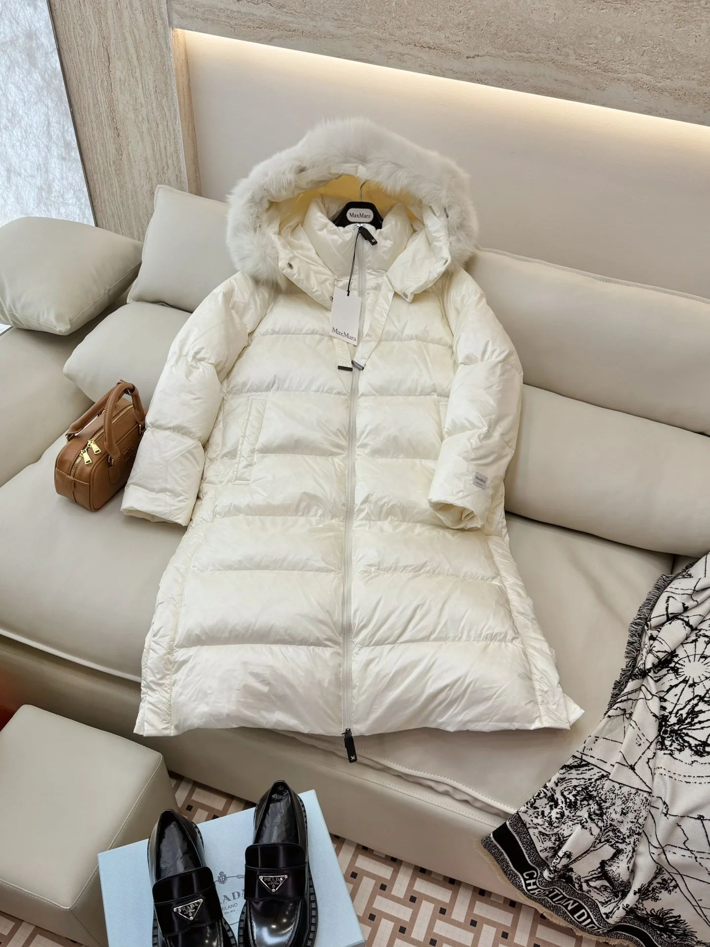 Max Mara Down Jackets Chic 165359