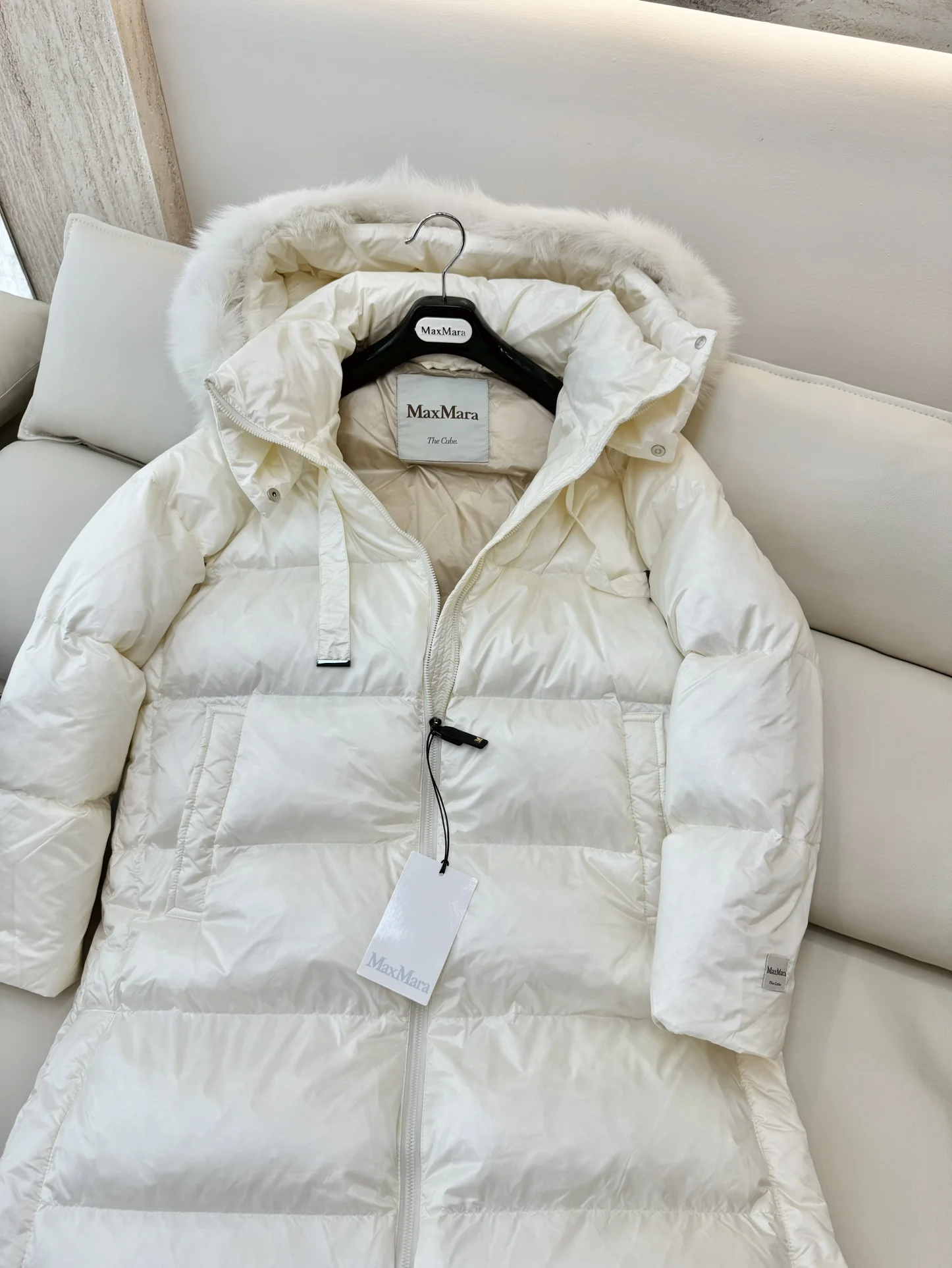 Max Mara Down Jackets Chic 165359