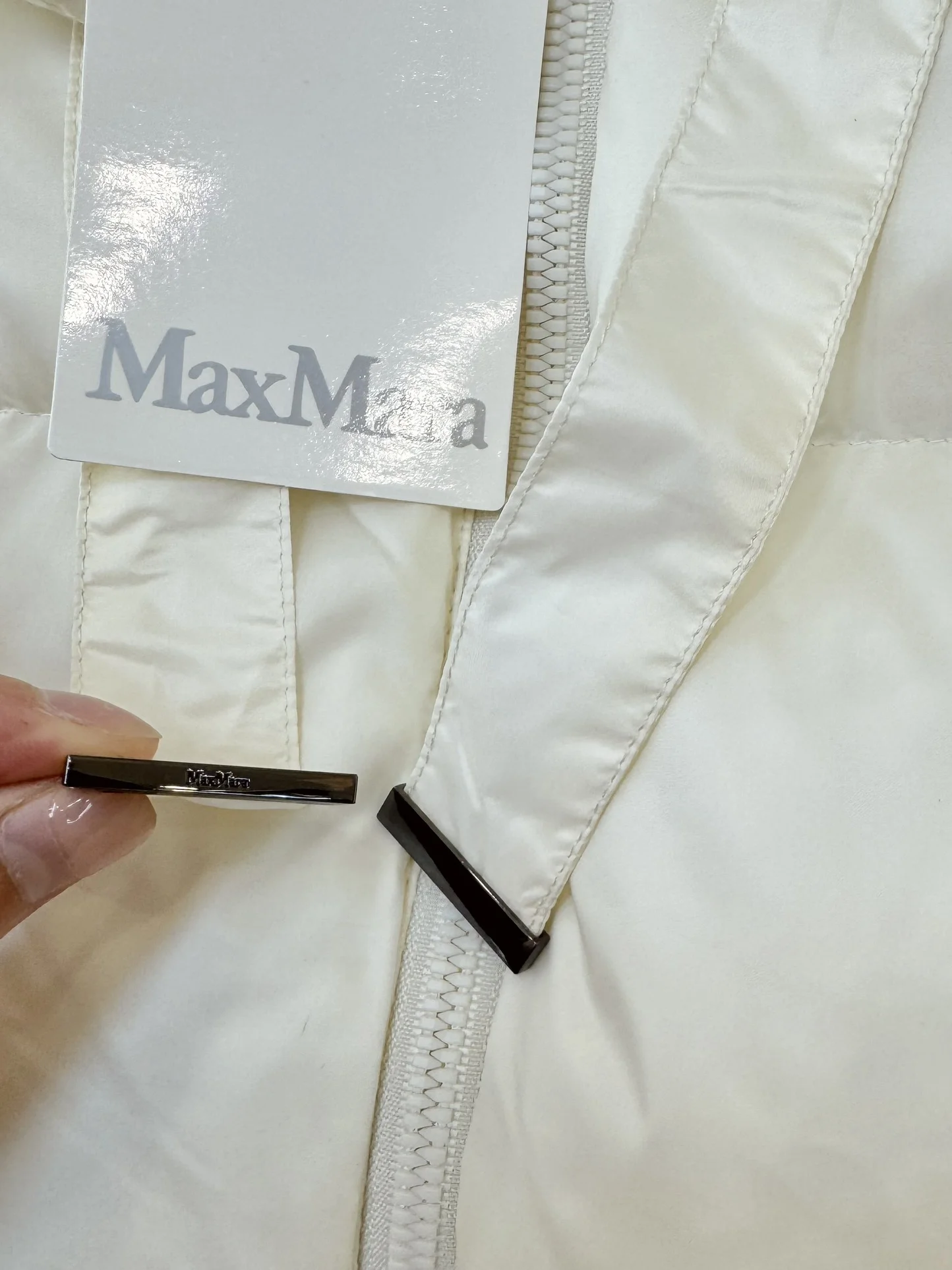 Max Mara Down Jackets Chic 165359