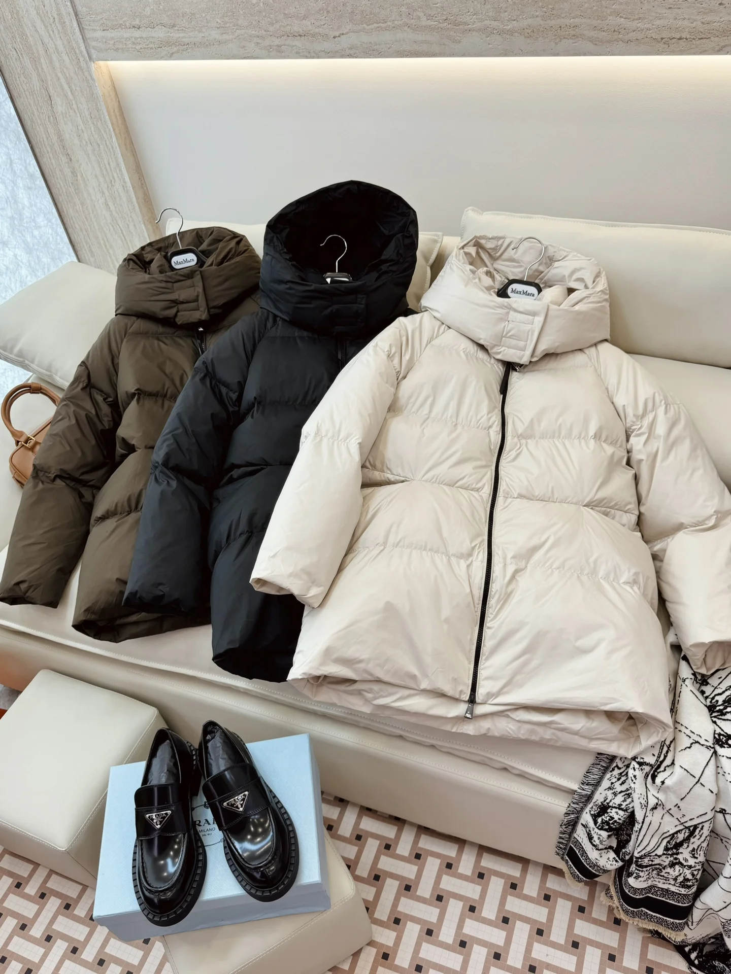 Max Mara Down Jackets Unique 165353