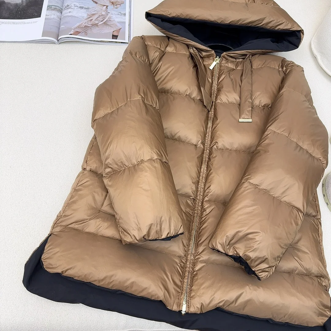 Trendsetting Max Mara Down Jackets 165347