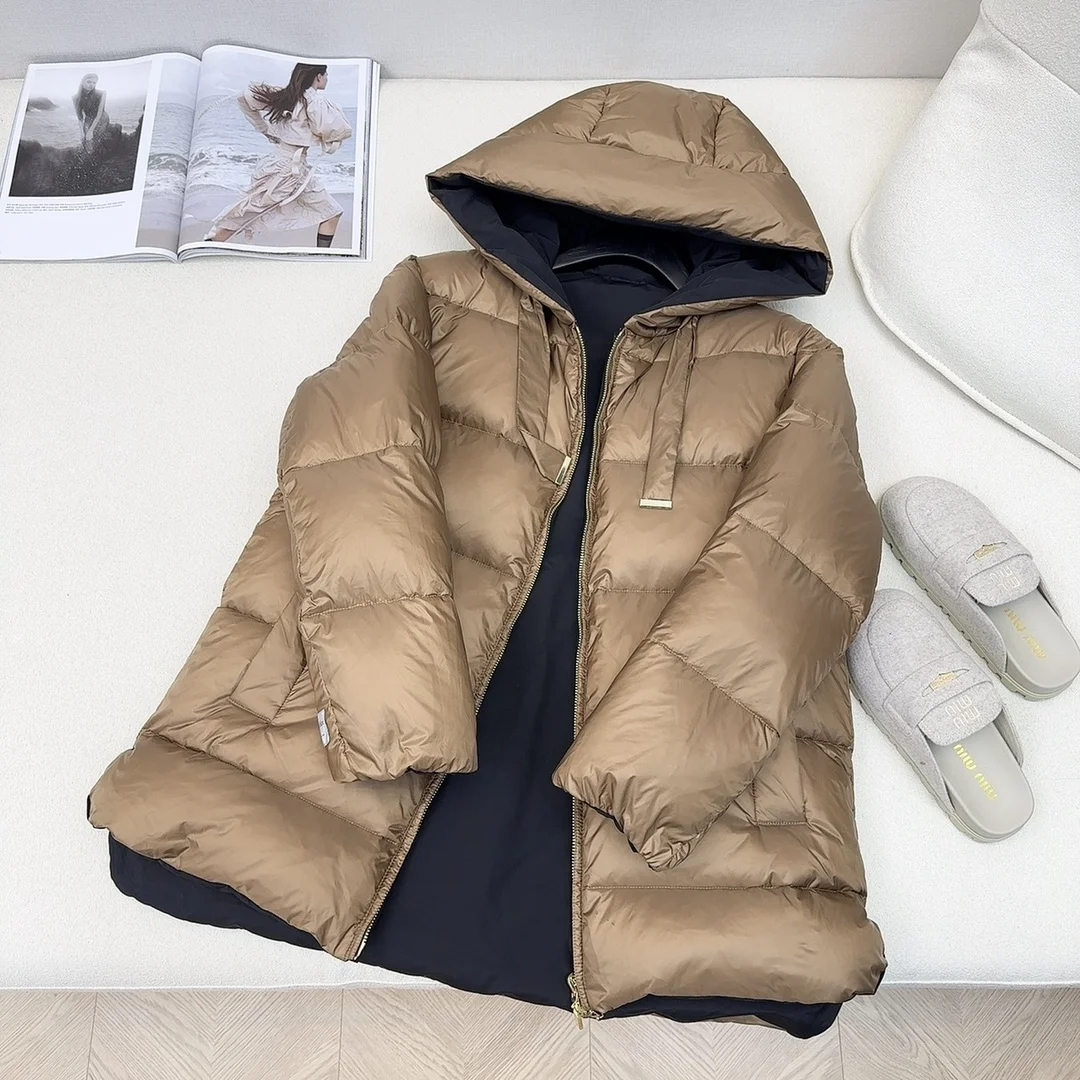 Trendsetting Max Mara Down Jackets 165347