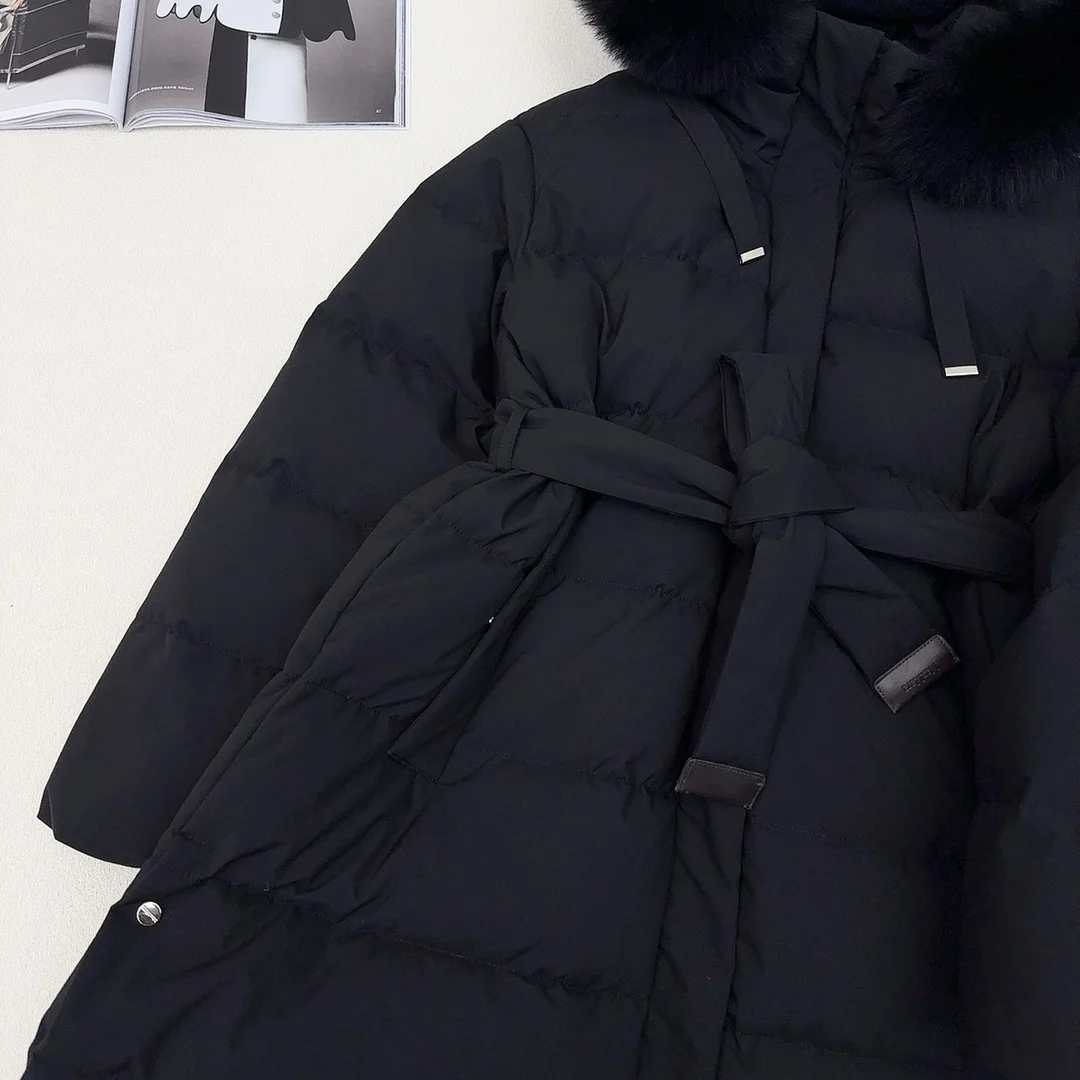 Trendsetting Max Mara Down Jackets 165390