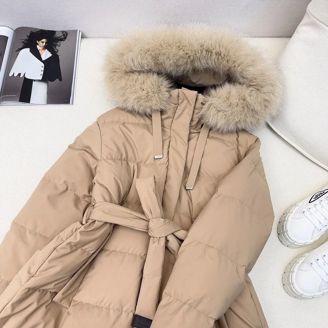 Max Mara Down Jackets Sophisticated 165343