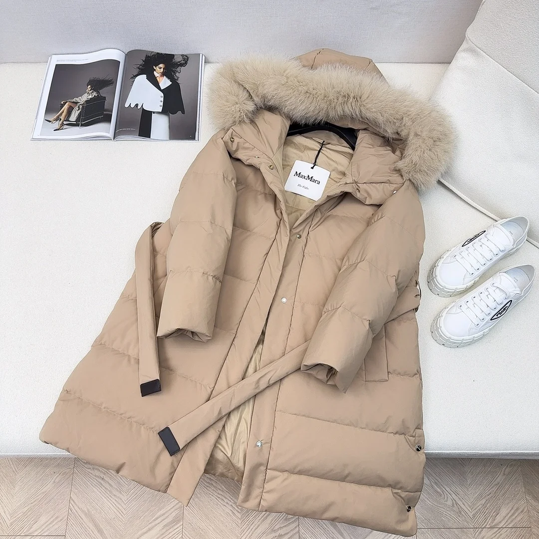 Max Mara Down Jackets Sophisticated 165343