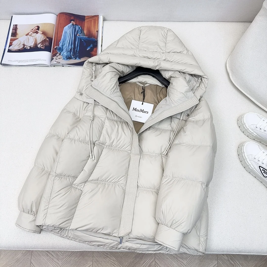 Seasonal Max Mara Down Jackets 165342