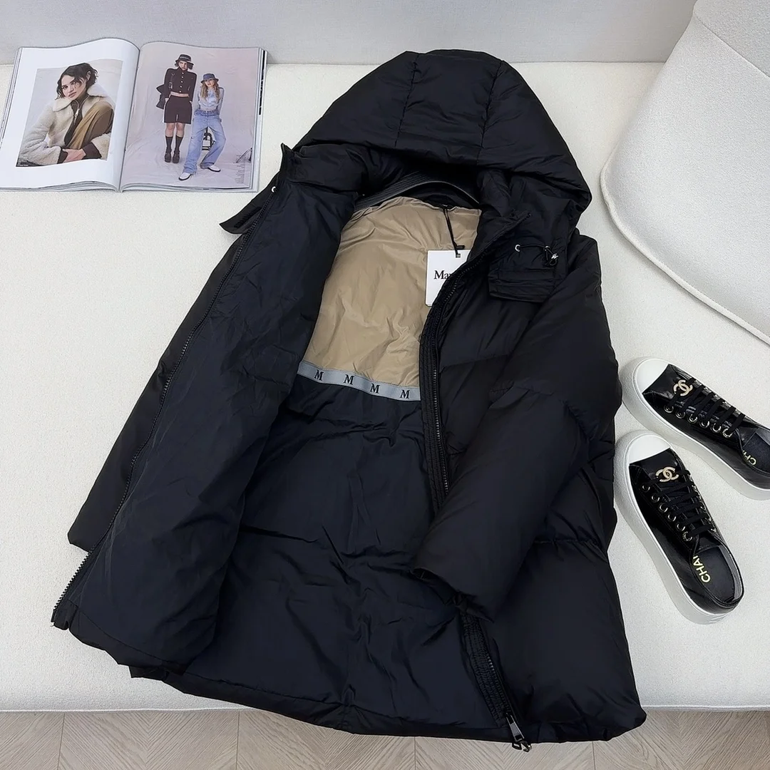 Max Mara Down Jackets Refined 165348