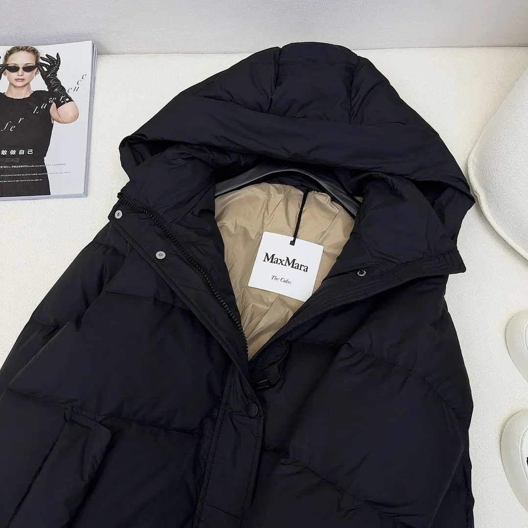 Max Mara Down Jackets Supportive 165338