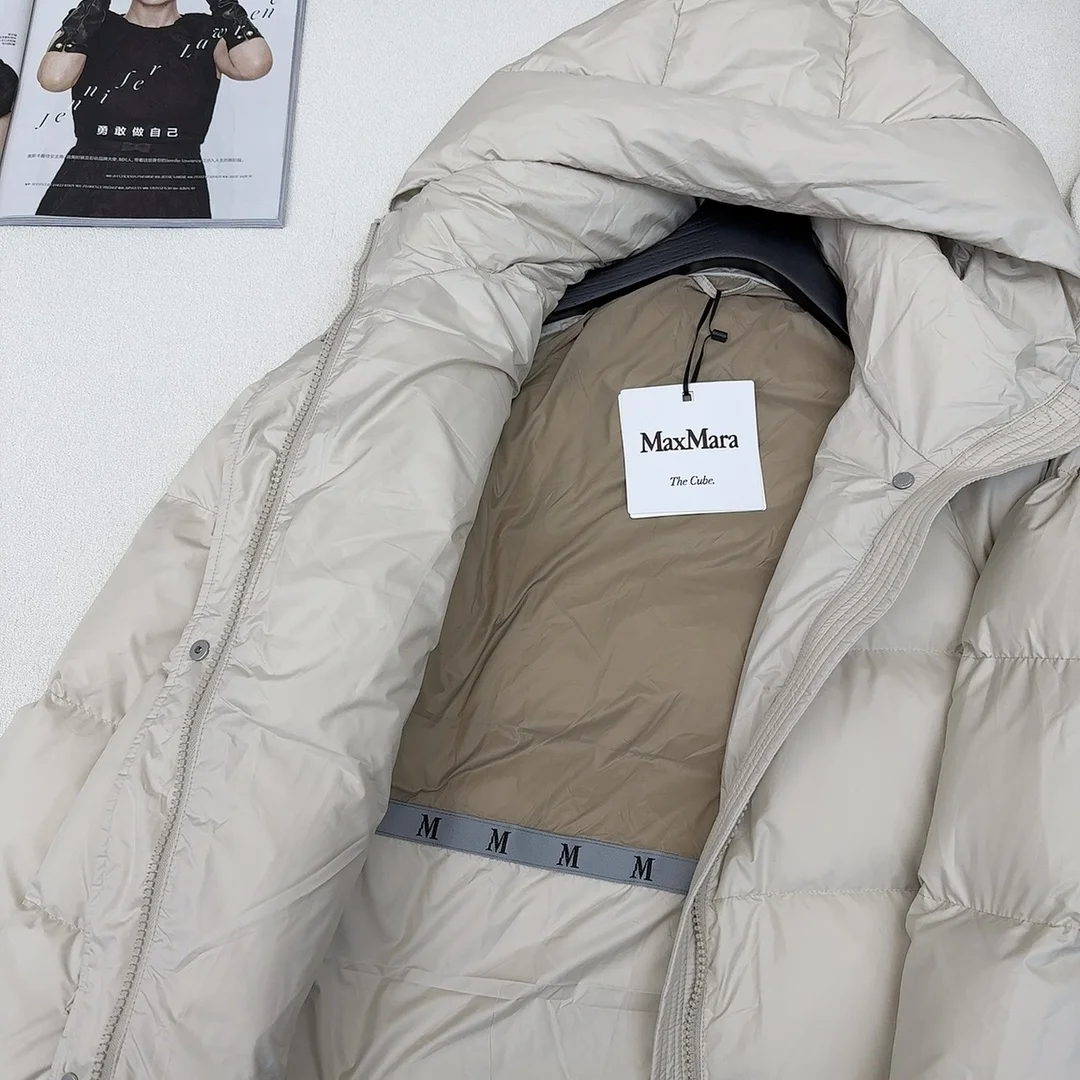 Max Mara Down Jackets Durable 165316