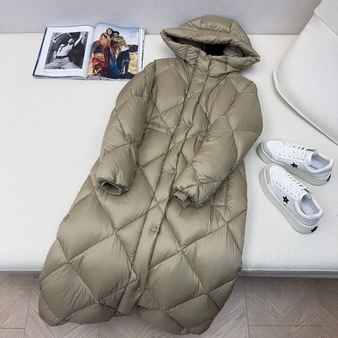 Max Mara Down Jackets Sporty 165310