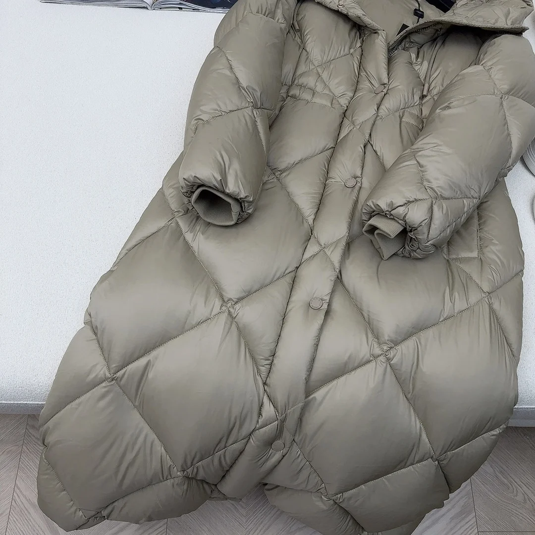 Max Mara Down Jackets Sporty 165310