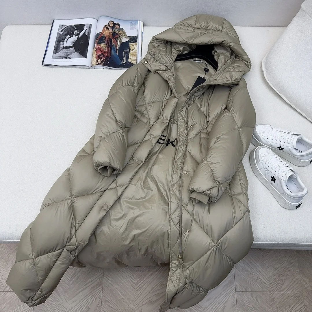 Max Mara Down Jackets Sporty 165310