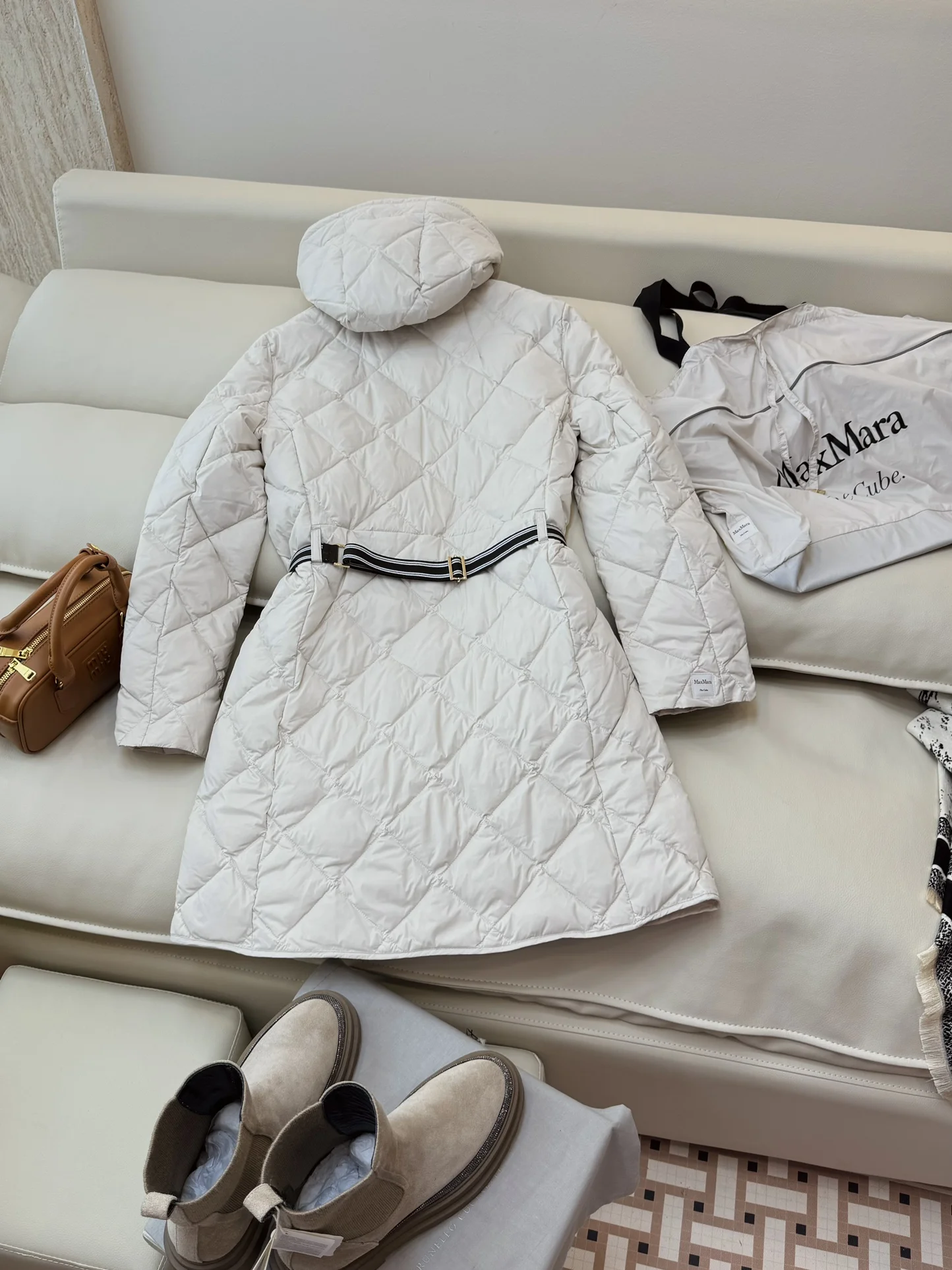 Trendy Max Mara Down Jackets 165309