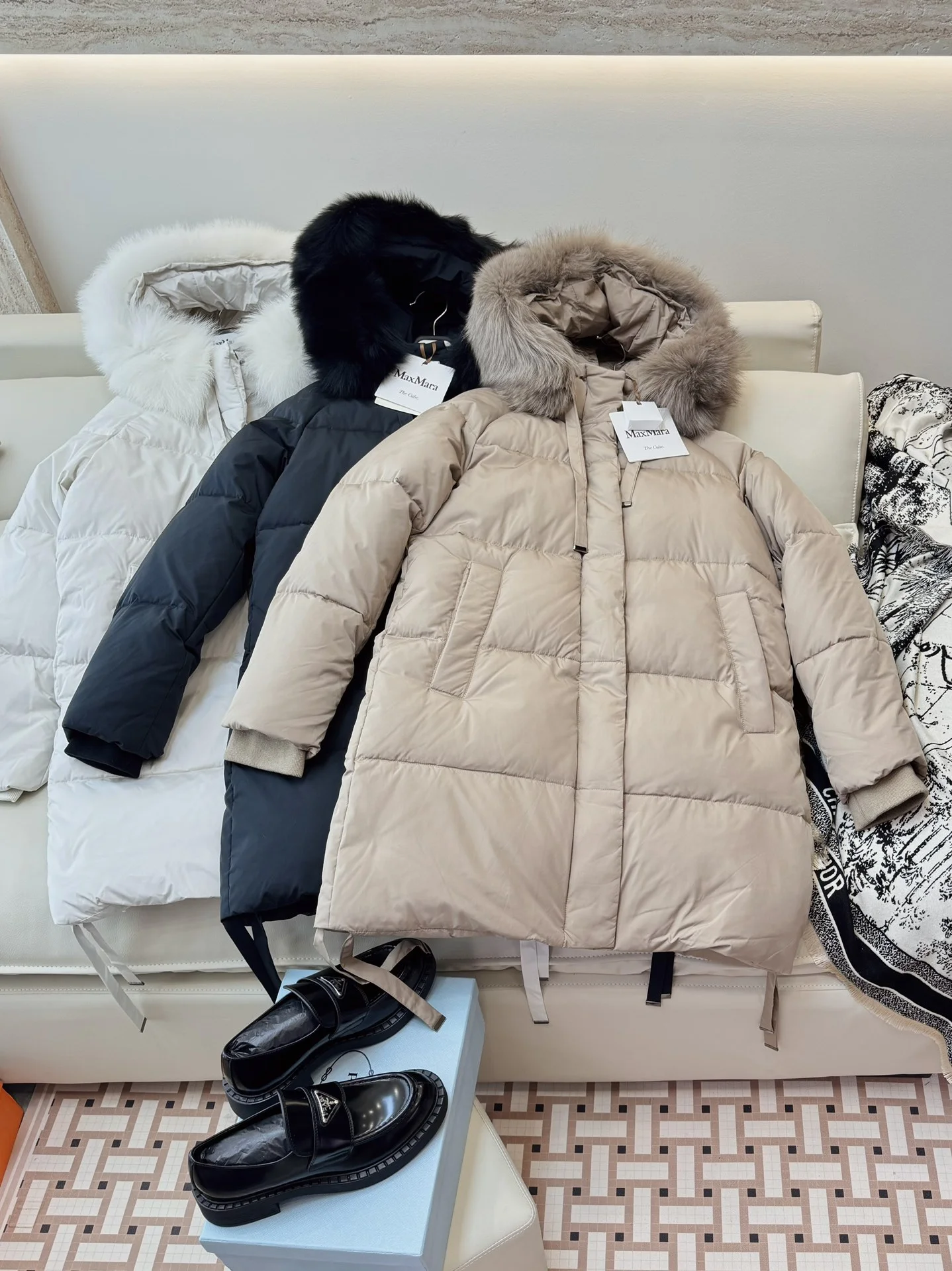Max Mara Down Jackets Attractive 165331