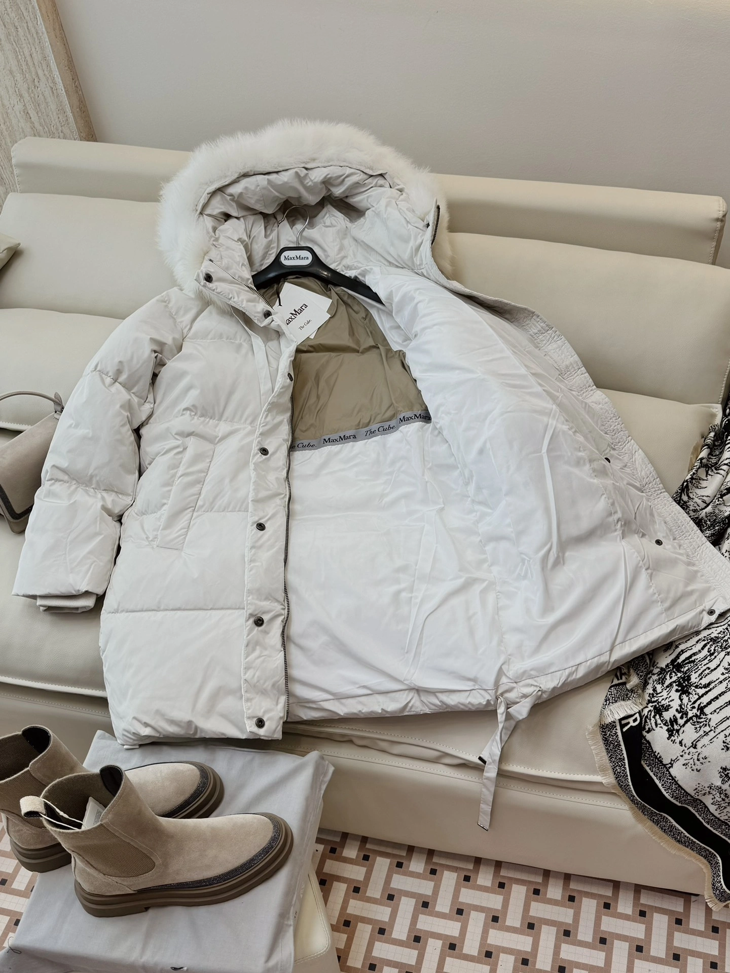 Max Mara Down Jackets Supportive 146822