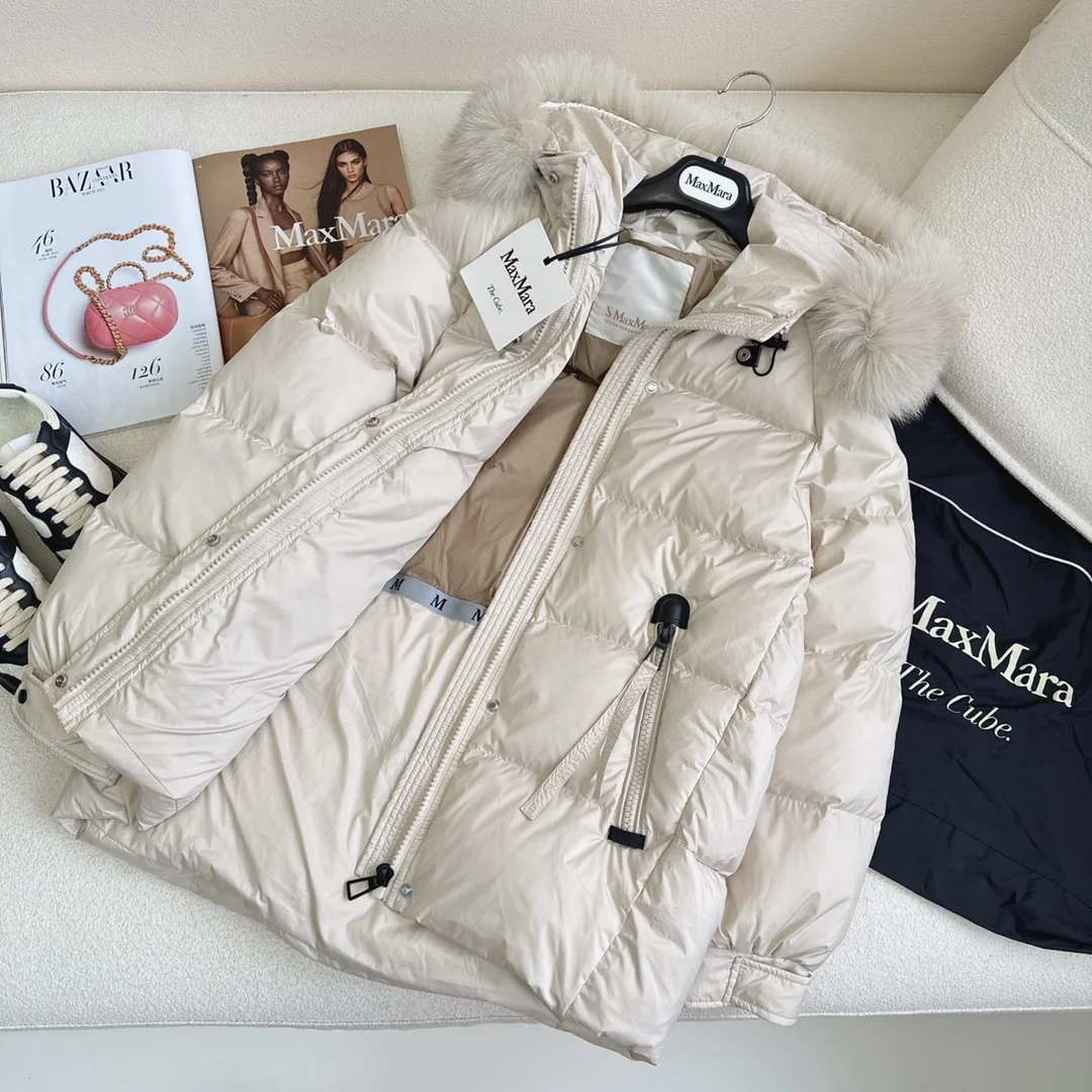Minimalist Max Mara Down Jackets 165326