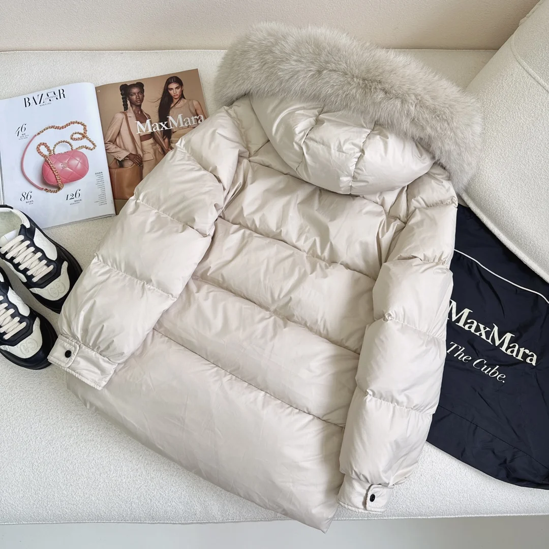 Minimalist Max Mara Down Jackets 165326