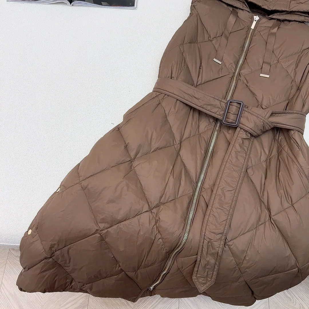 Max Mara Down Jackets Refined 165282