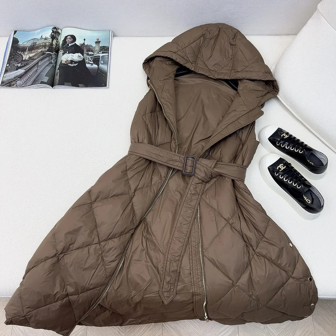 Max Mara Down Jackets Refined 165282