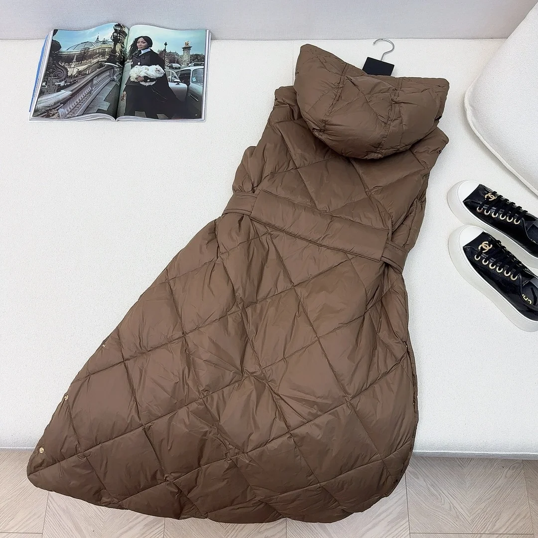 Max Mara Down Jackets Refined 165282