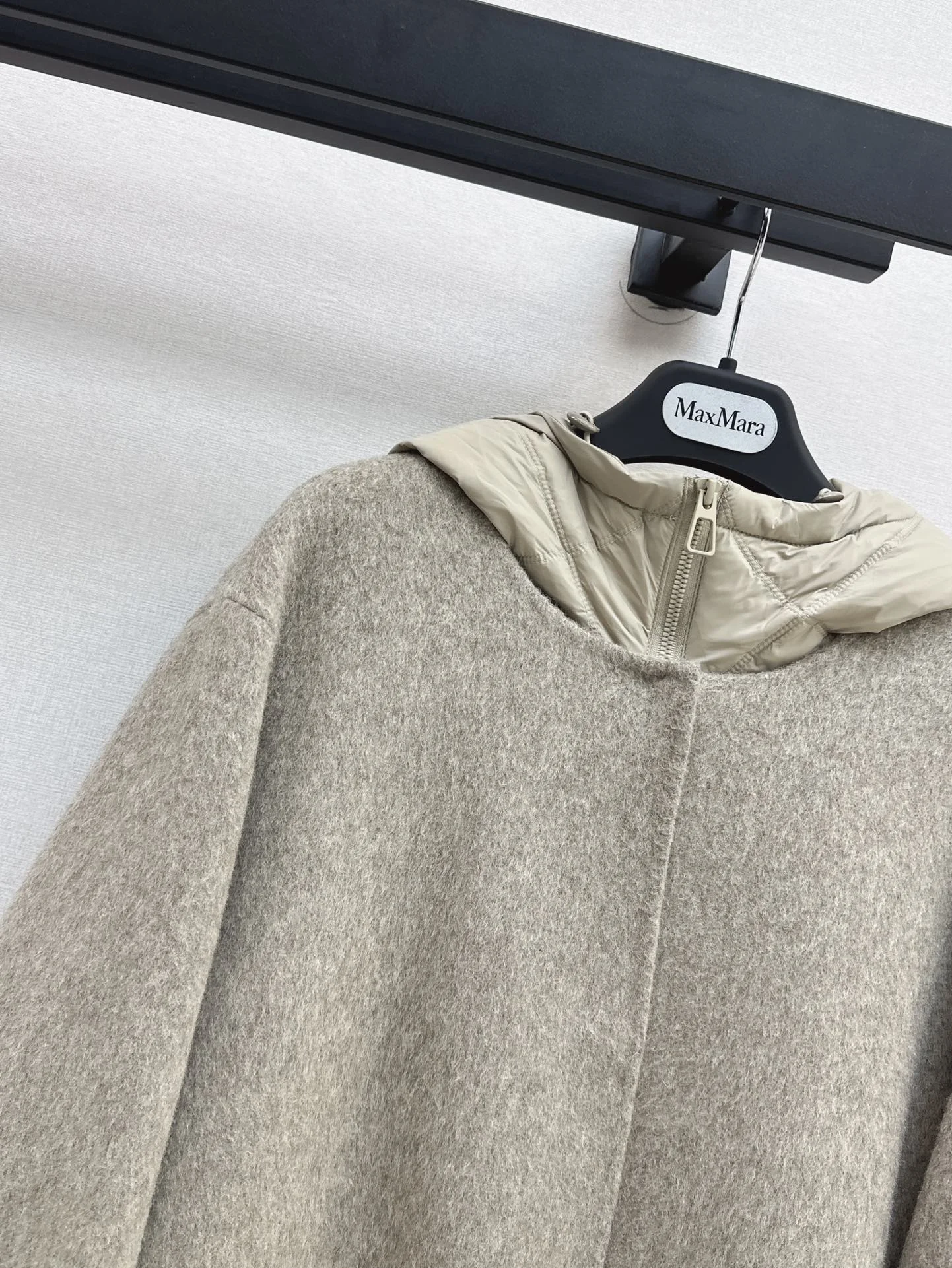 FreshLook Max Mara Down Jackets 165271