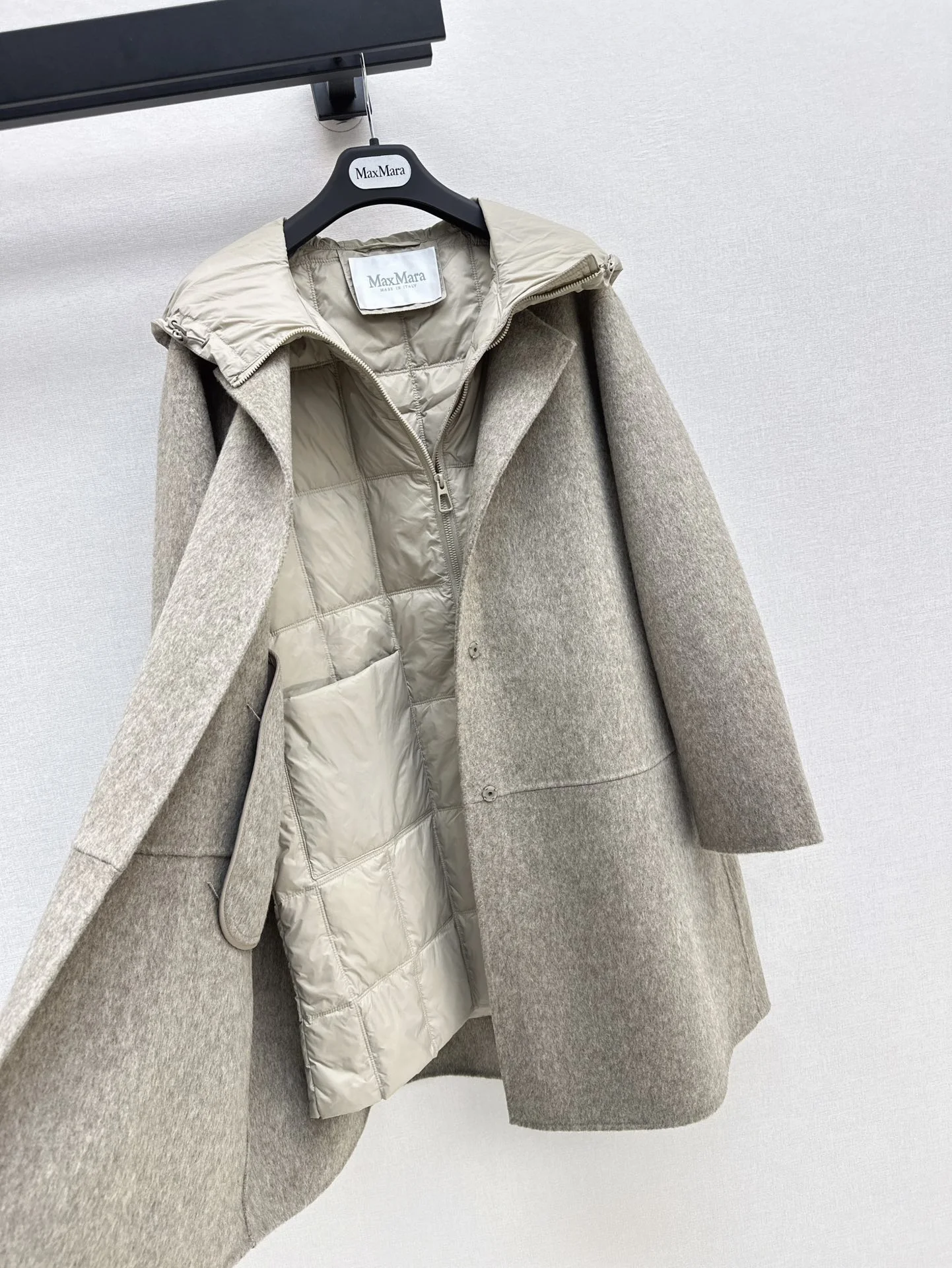 FreshLook Max Mara Down Jackets 165271