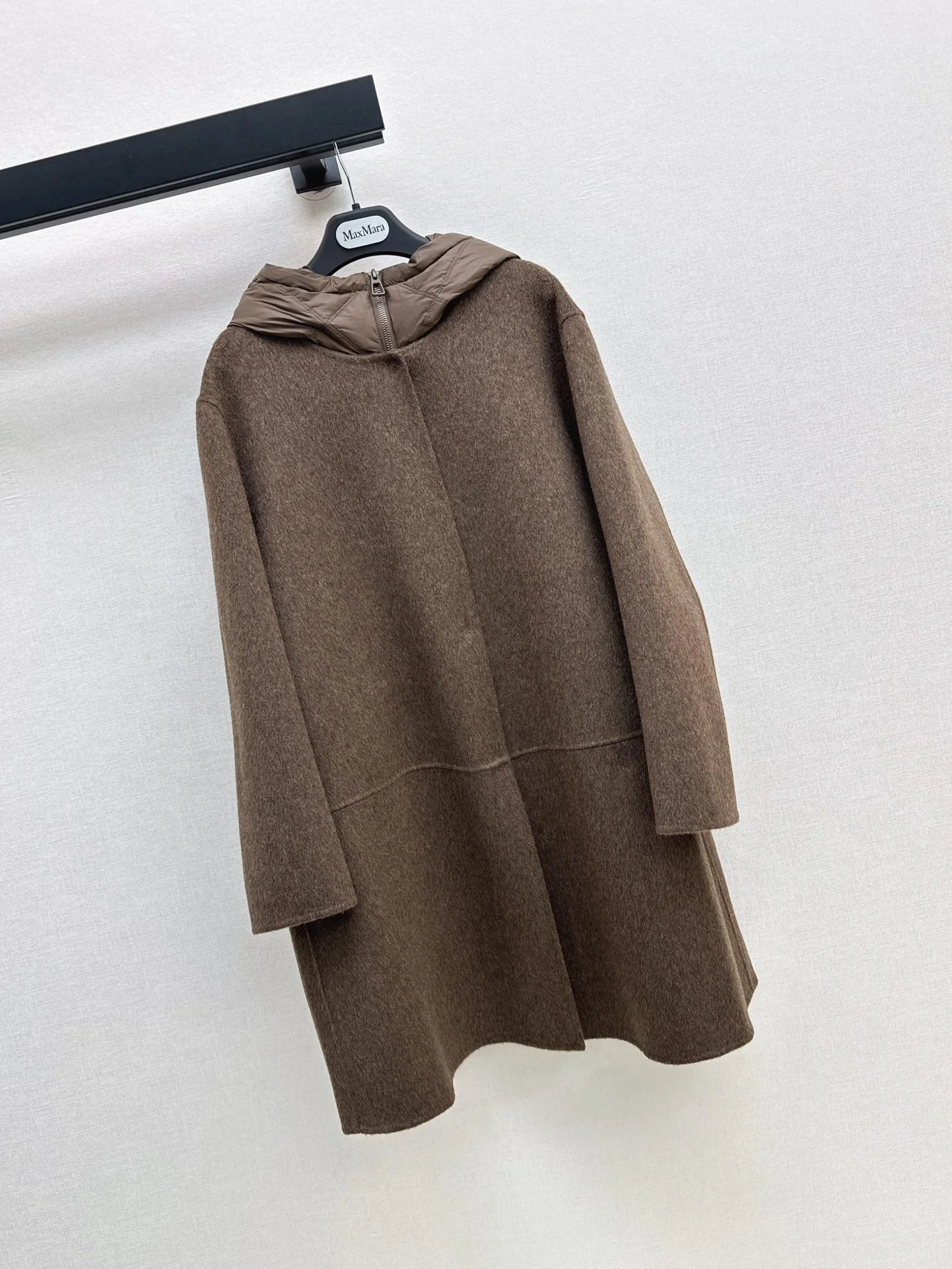 Max Mara Down Jackets WaterResistant 165302