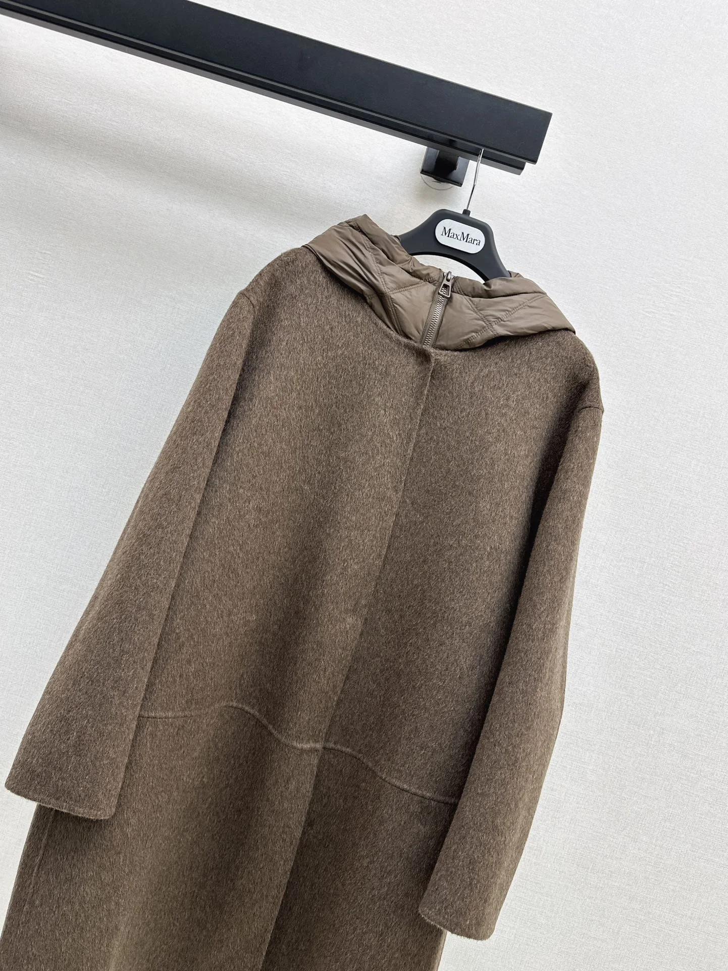 Max Mara Down Jackets WaterResistant 165302