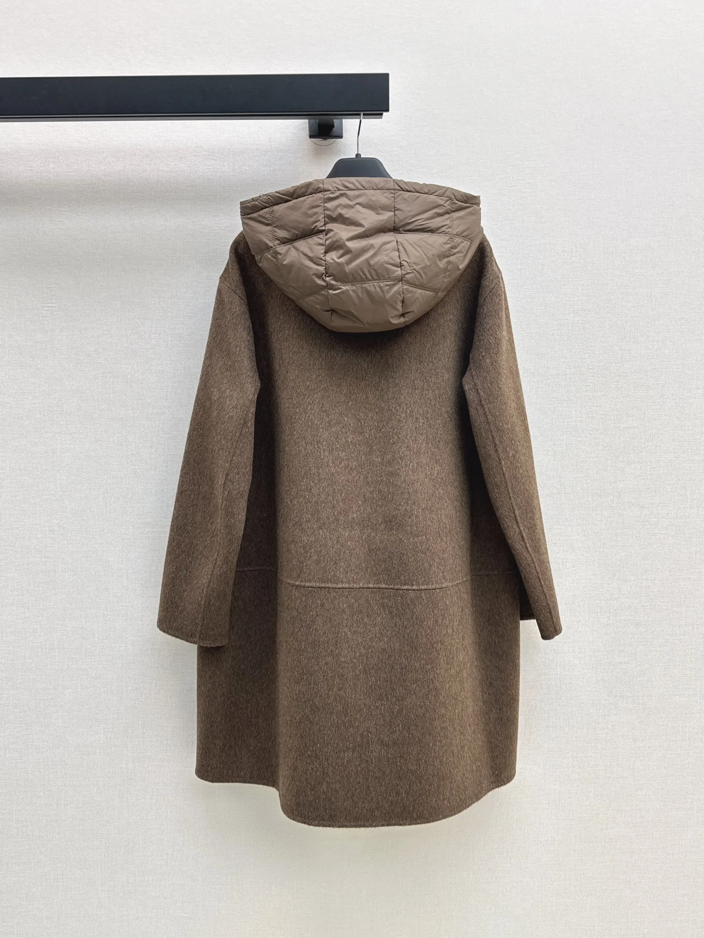Max Mara Down Jackets WaterResistant 165302