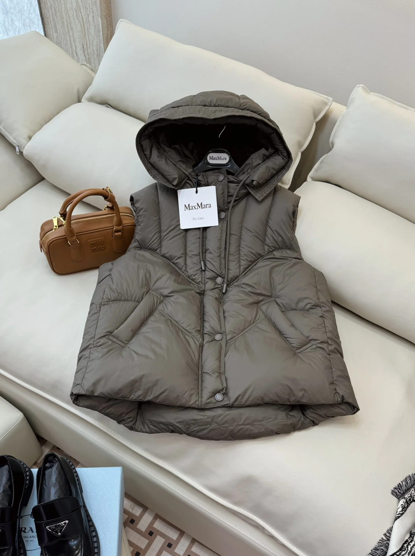 Max Mara Down Jackets Lightweight 165245