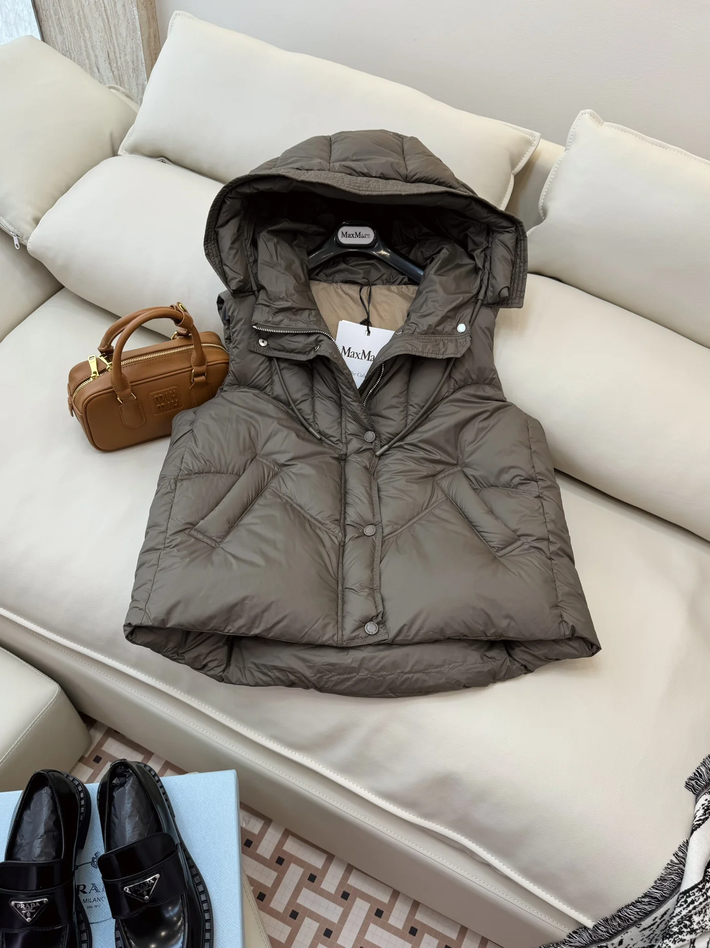 Max Mara Down Jackets Lightweight 165245