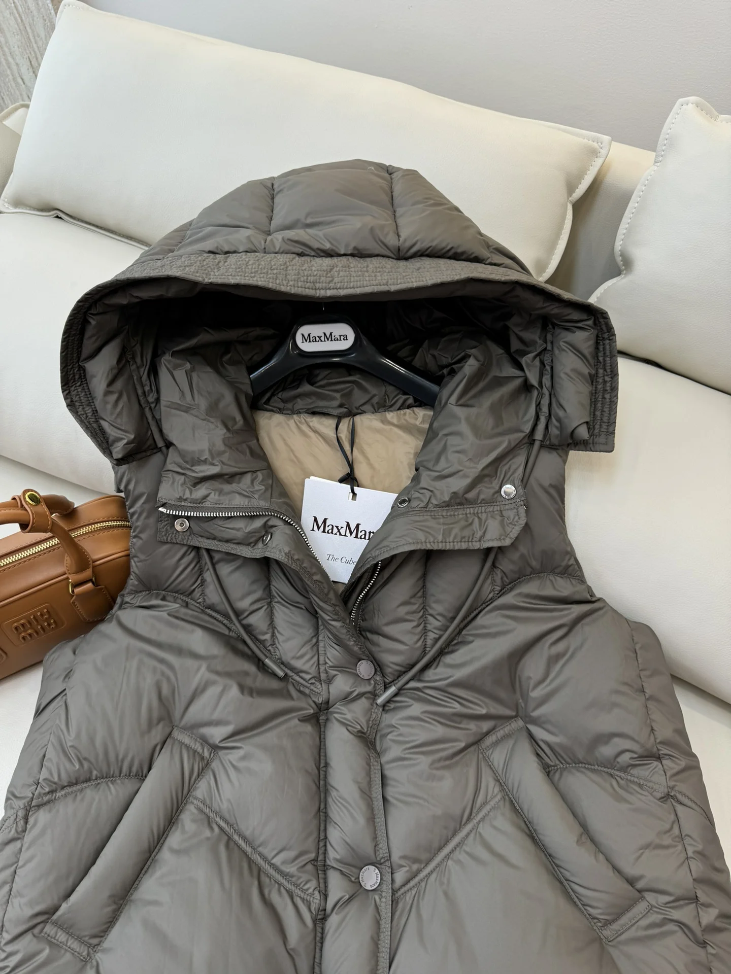 Max Mara Down Jackets Lightweight 165245