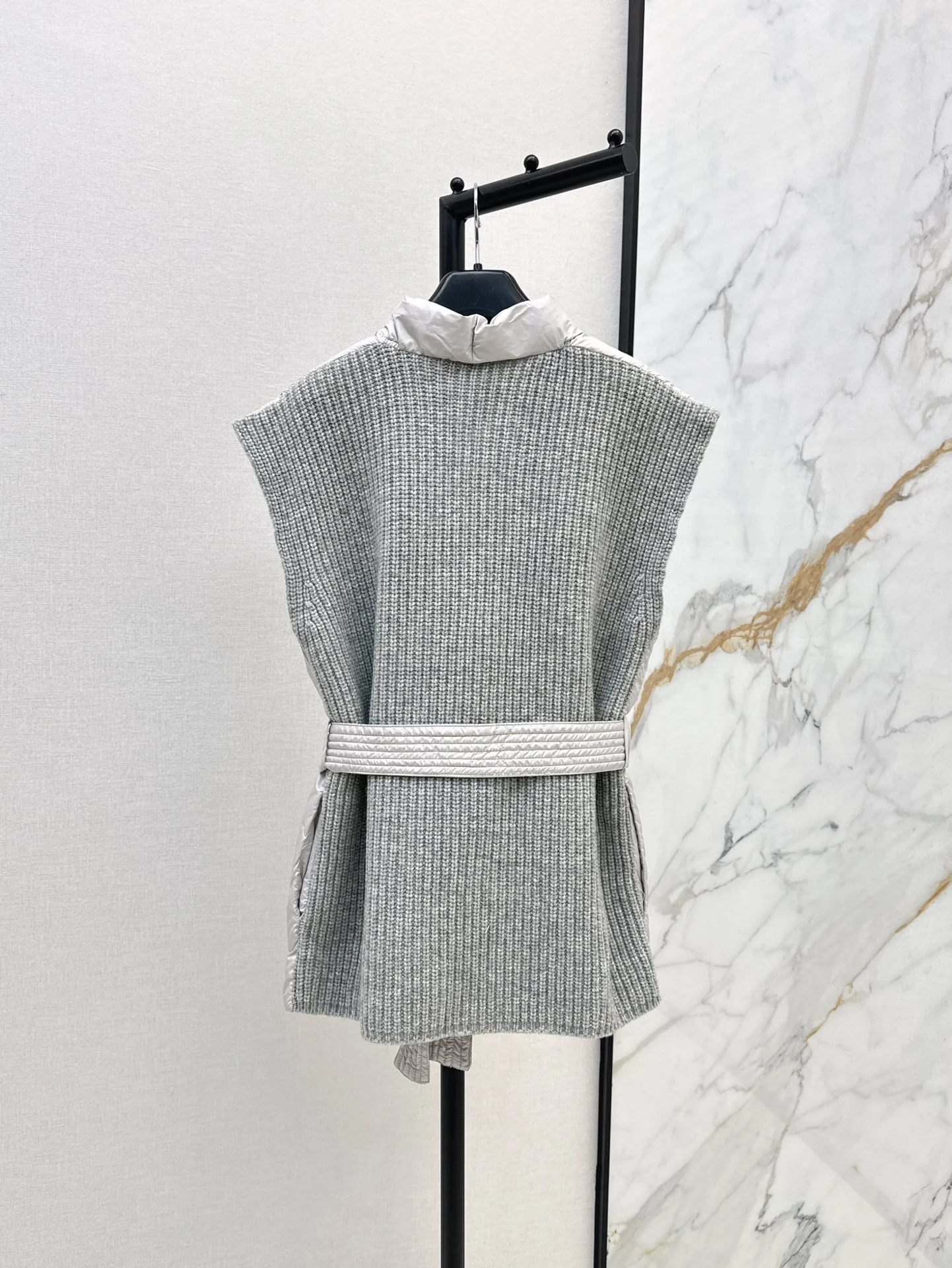 Max Mara Down Jackets Stretchable 165257