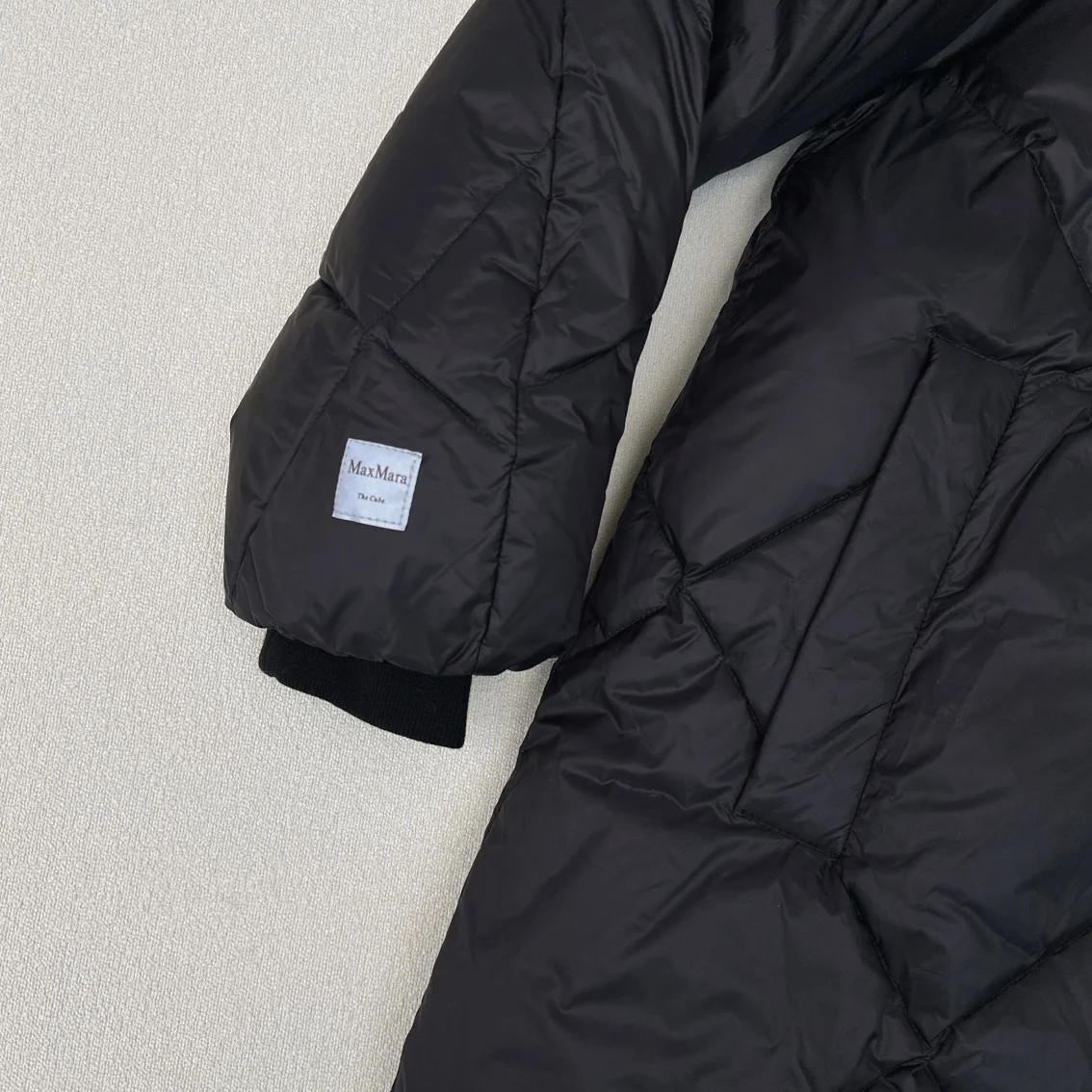 Max Mara Down Jackets MultiPurpose 165252