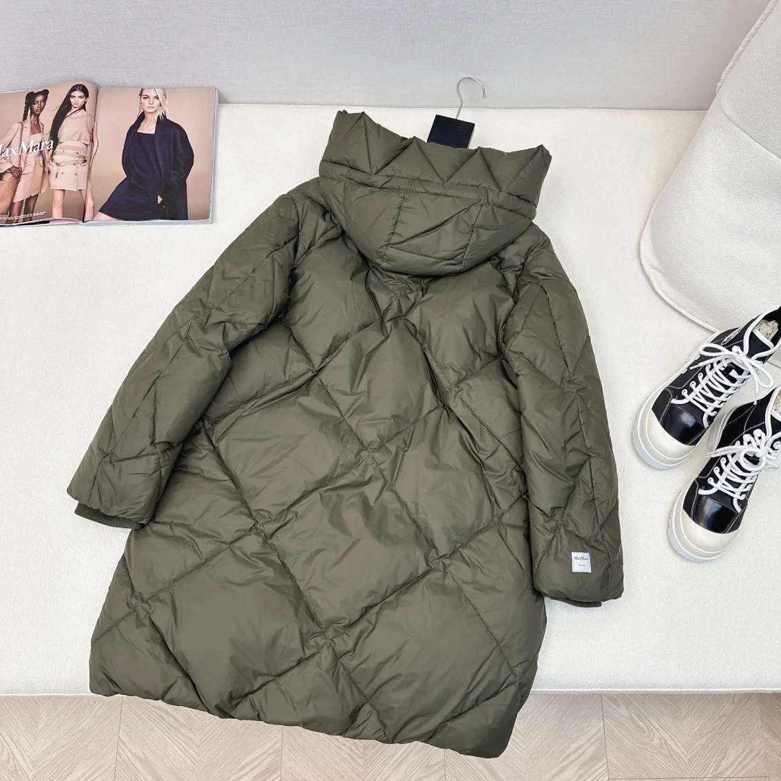 Max Mara Down Jackets Bold 165290