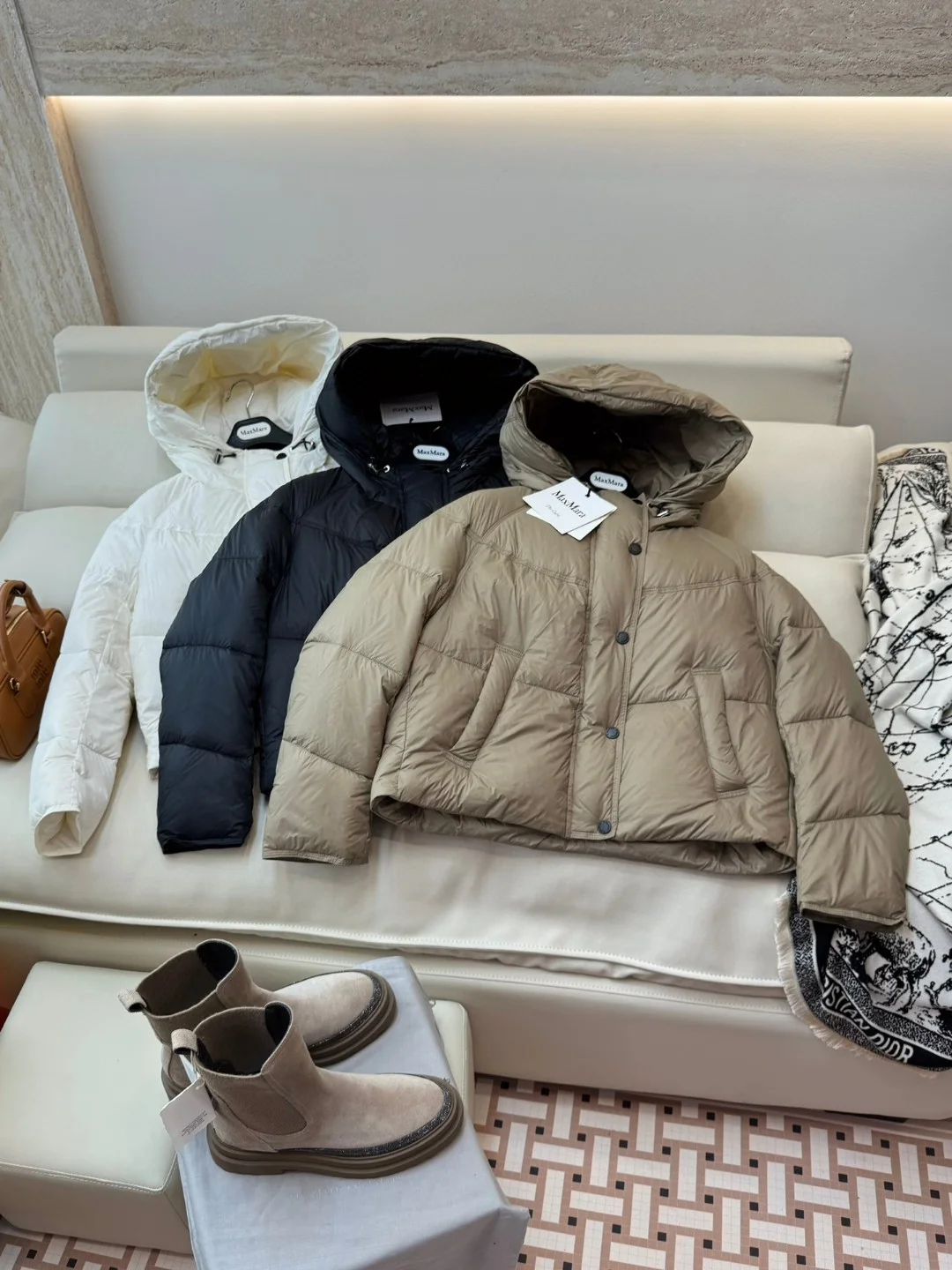 Max Mara Down Jackets TravelReady 165240