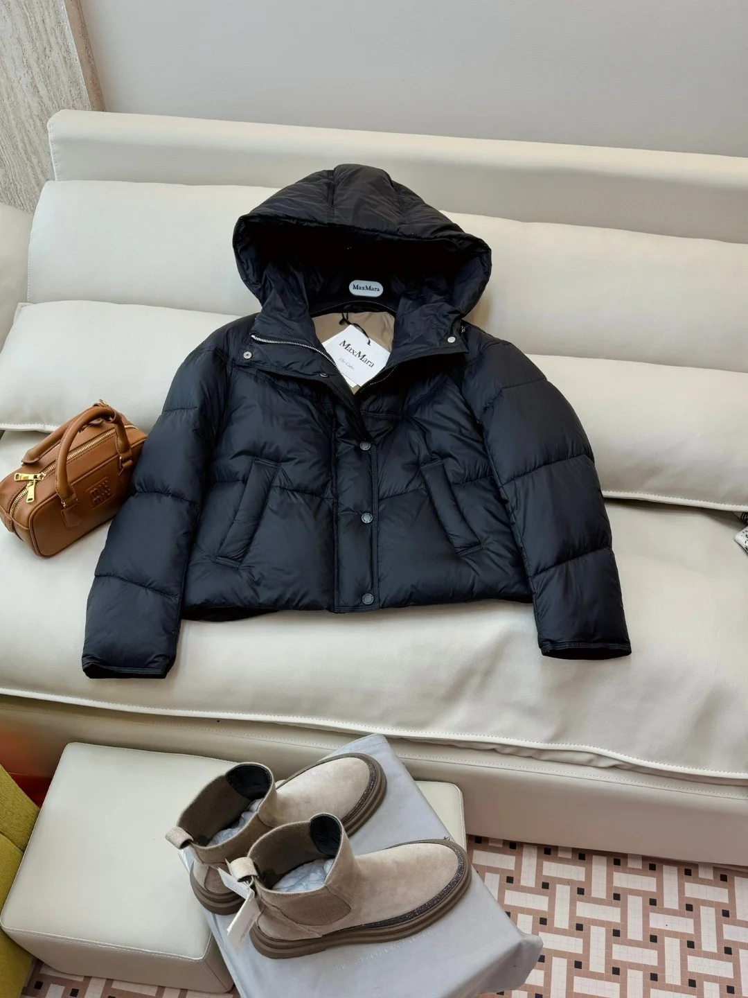 Max Mara Down Jackets Attractive 165237